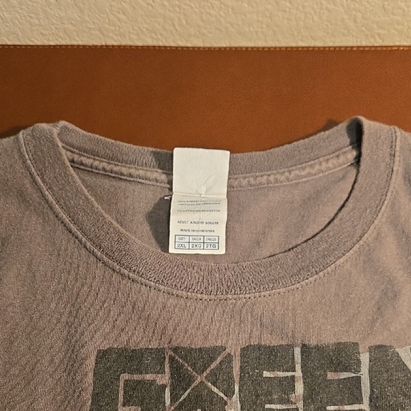 Green Day Delta Gray Short Sleeve Band Graphic Tee - Picture 5 of 5